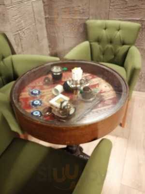 Perazade Nargile Cafe