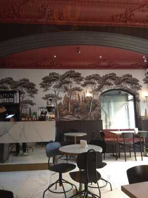 Cafe Paradiso
