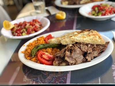 Mutlu Kebap