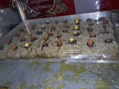 Meşhur Adıyaman Çiğ Köftecisi Ömer Usta menu