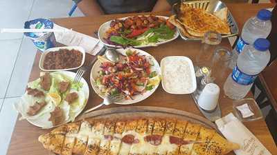 Hazar Kebap Lahmacun ve Döner Salonu