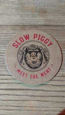 Slow Piggy