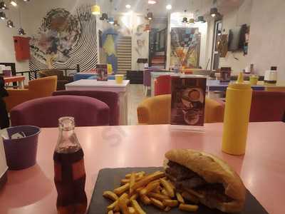 Valens Cafe & Bistro