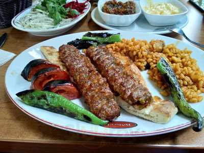 Bahçeli Kebap Salonu