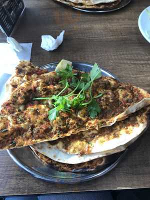 Korkmazlar Lahmacun