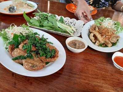 ร้านอาหารหัวเป้ง