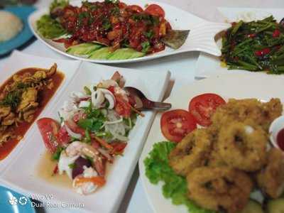 Hazana Halal Food