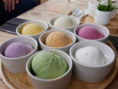 Ice Cream Cafe At Samoeng