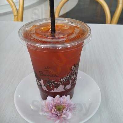 ฺboonta Flowers And Cafe