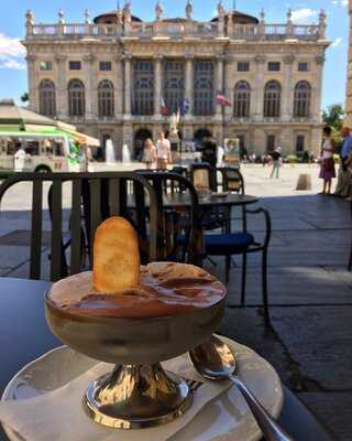 Gelateria Cafè Savoia, già Fiorio, Torino