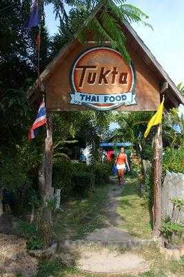 Tukta Thai Food