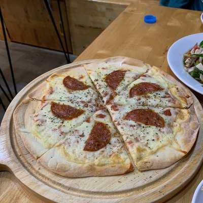 Pizza By Nicole Restaurant