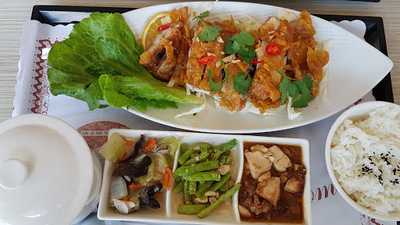 小唐簡餐