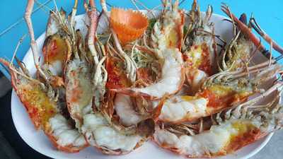 เรือนรับรอง menu