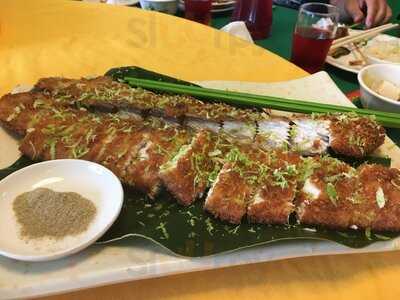 米巴奈山地美食坊