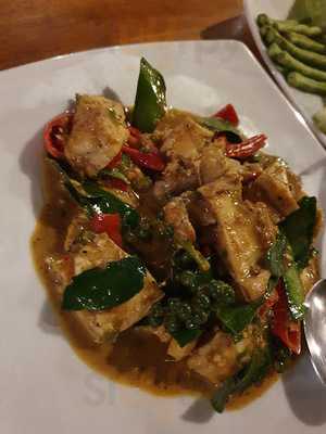 Rik's Bar & Restaurant, บ่อผุด