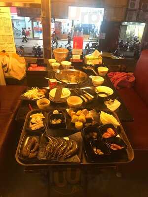 馬辣頂級麻辣鴛鴦火鍋 - 漢口店