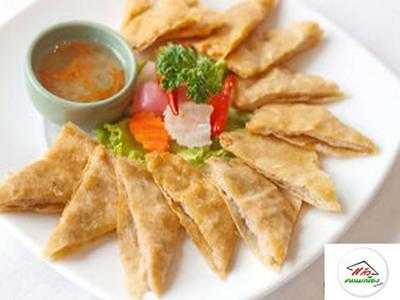 แก้วแหนมเนือง, เมืองลำปาง
