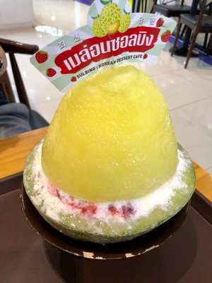 Sulbing Korean Dessert Cafe หาดใหญ Original Menus Reviews And Prices