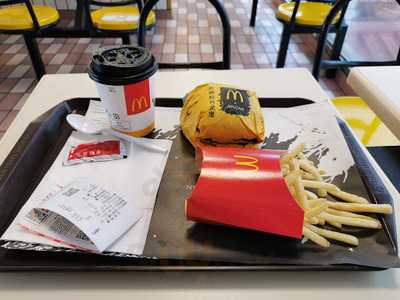 好近餐館