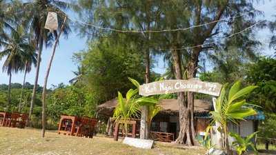 Koh Ngai Chomview Resturant