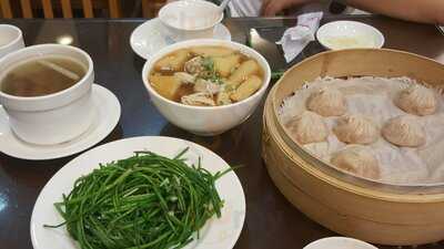 兆溱豐