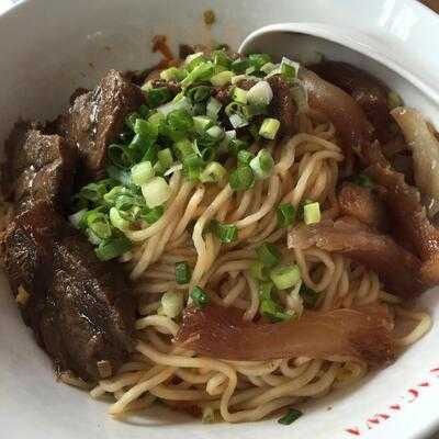 大牛牛肉麵