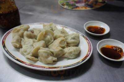 苓雅水餃大王