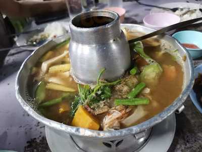 กลิตซี้ดิสโก้เทค
