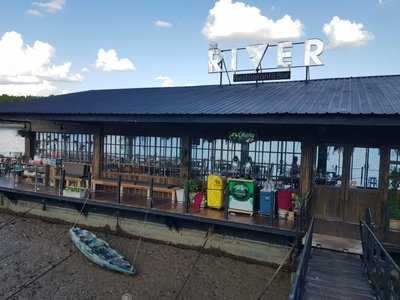 The River Restaurant And Bar