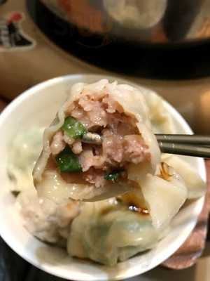 曾餃子, 大安