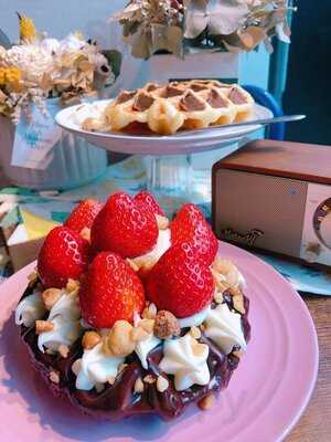 Limburg Waffle 台北中山店