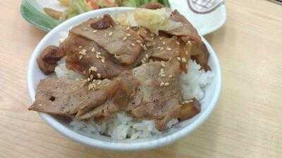 瑞豐燒肉飯, 鼓山
