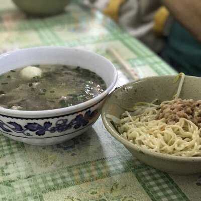 麺條王海産麺