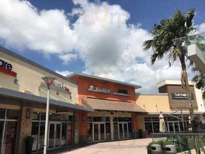 Gloria Outlets