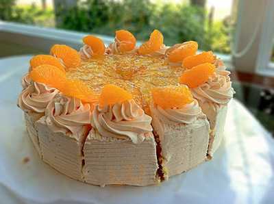 บีส์คาเฟ่บ้านผึ้งแอนด์ฟี่กะ