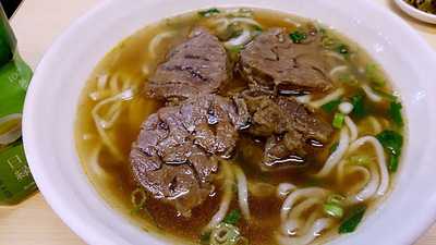 九記正宗牛肉麵
