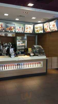 McDonald's, Pavia