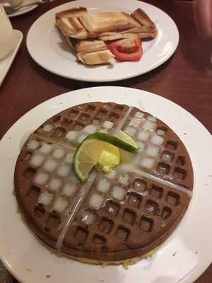 香港小聚閣