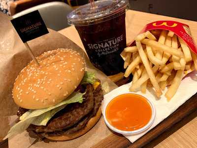 McDonalds - สุขุมวิทซอย 2