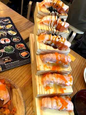 แฮนด์ส แอนด์ ฮาร์ท สาขา สยามสแควร์