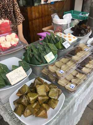 เพ็ญศรีขนมหม้อแกง