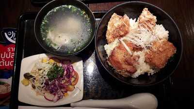 คาเฟ่ ชิลี สาขา เซ็นทรัล พลาซ่า ลาดพร้าว