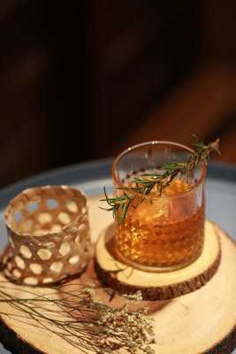 กูไทยบาร์