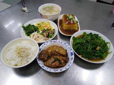 芳味魯肉飯