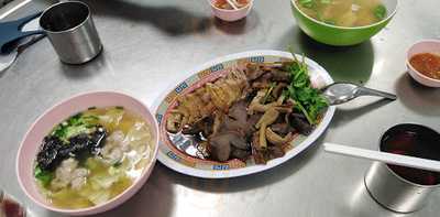 เล่าตั๊งห่านพะโล้