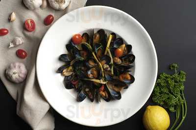 Trattoria Felice Italian Restaurant, กรุงเทพมหานคร (กทม.)