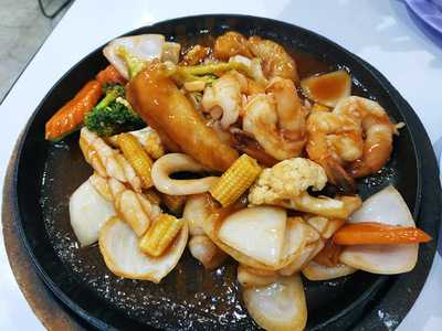 ร้านโมคทิพย์ ตลาดสามย่าน