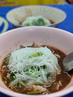 ก๋วยเตี๋ยวเรือขึ้นบก (นายหงอก 2)