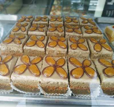 ร้านเพลินเบเกอรี่